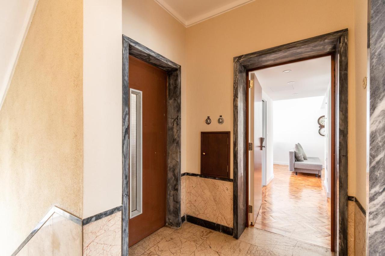 Carmo Apartments Лиссабон Экстерьер фото